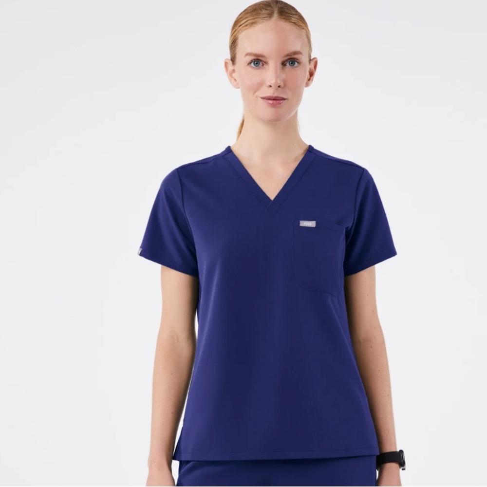 Fig Catarina one pocket scrub top women's nurse scrub top navy blue size XL - Picture 7 of 10